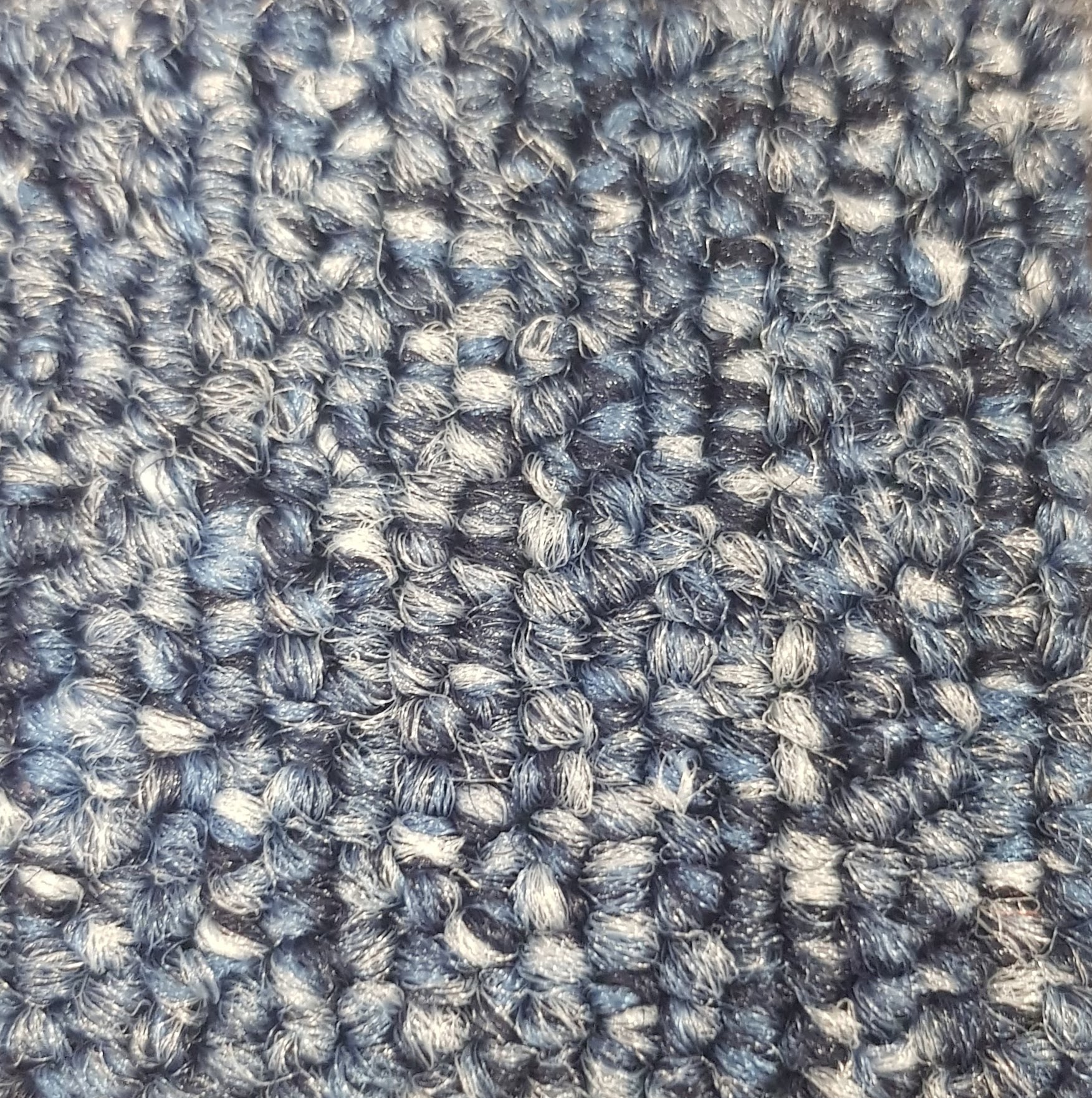 JHS Triumph Loop Carpet Tile Blue Ice