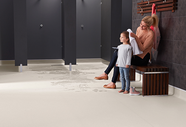 Polyflor Polysafe Quattro PUR used in public shower room.